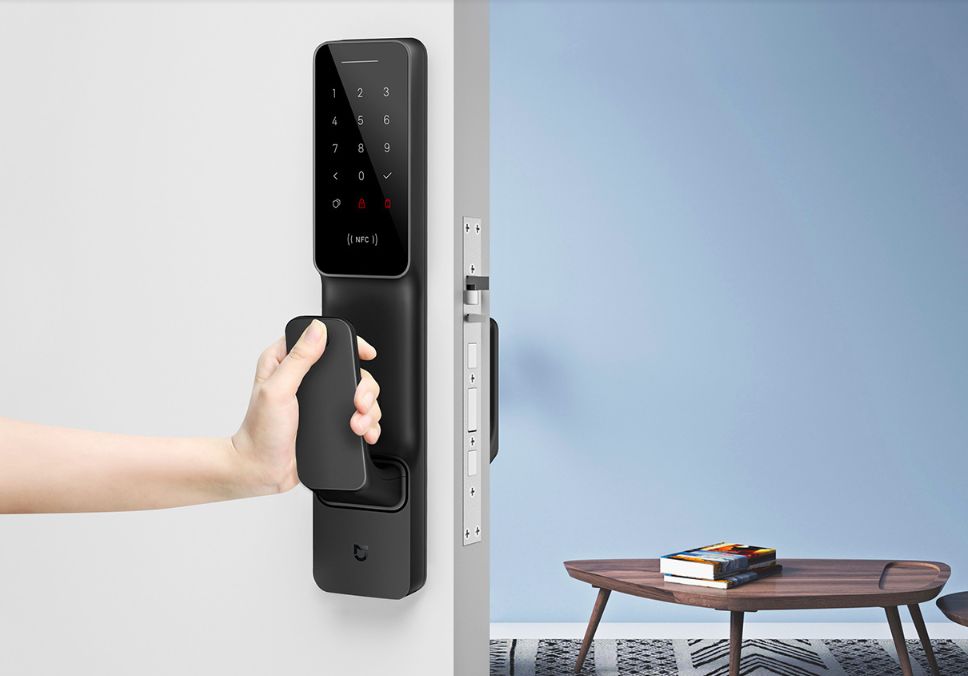 小米米家智能门锁推拉式 15 重安全防护与智能家居联动，售价 1699 元